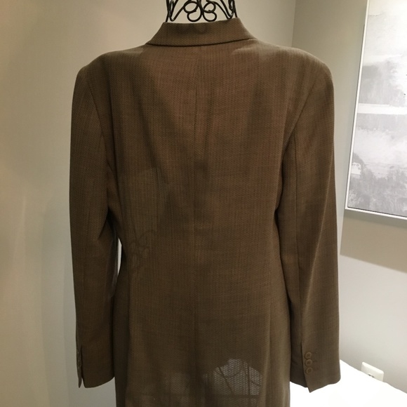 Donna Karan Signature Italian Wool Taupe Blazer - Picture 2 of 8